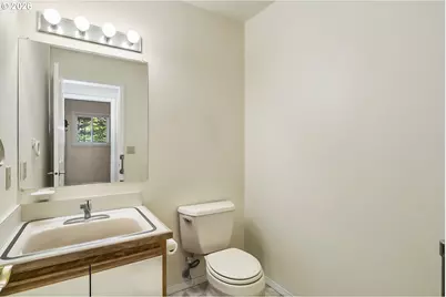 64507 McGrath Rd, Bend, OR 97701 - Photo 21
