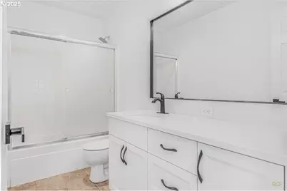 14641 SE Thornapple Ln, Milwaukie, OR 97267 - Photo 23