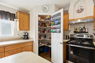 1265 Wright Rd, Arlington, OR 97812 - Photo 11