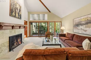 4273 Sundew Ct, Lake Oswego, OR 97035 - Photo 11