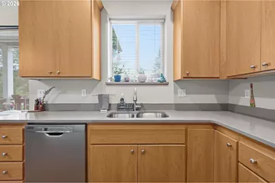 87977 10th St, Veneta, OR 97487 - Photo 13