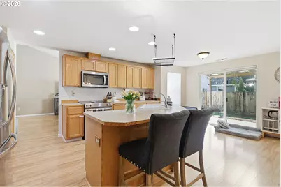 227 W 14th St, Lafayette, OR 97127 - Photo 15