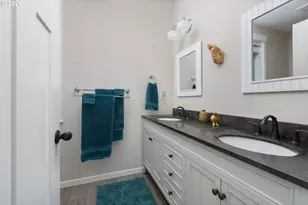 2160 SW Coast Ave, Lincoln City, OR 97367 - Photo 23