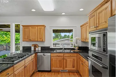 2271 NW Woodcrest Ave, Albany, OR 97321 - Photo 19