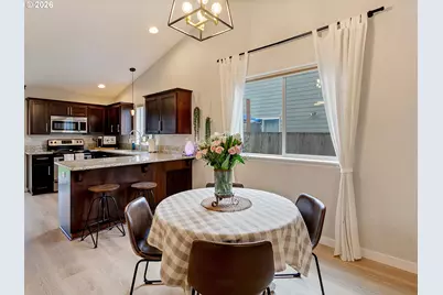 1722 Elk River St NW, Salem, OR 97304 - Photo 9