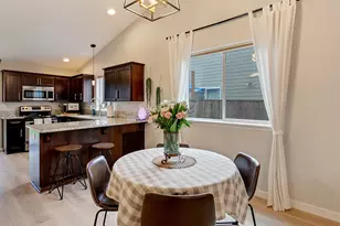 1722 Elk River St NW, Salem, OR 97304 - Photo 9