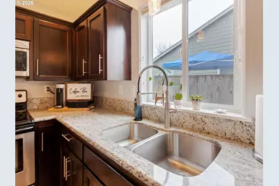 1722 Elk River St NW, Salem, OR 97304 - Photo 15