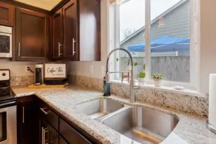 1722 Elk River St NW, Salem, OR 97304 - Photo 15