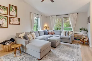 1722 Elk River St NW, Salem, OR 97304 - Photo 5