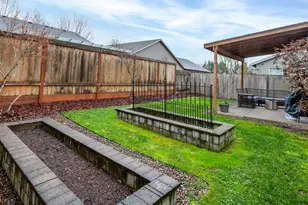 1722 Elk River St NW, Salem, OR 97304 - Photo 35