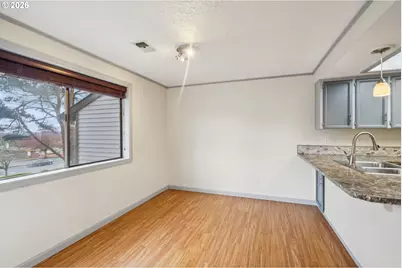 12316 SE 104th Ct, Happy Valley, OR 97086 - Photo 7