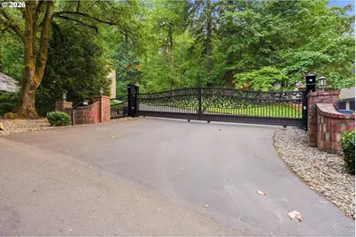 17410 Upper Cherry Ln, Lake Oswego, OR 97034 - Photo 43