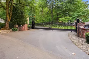17410 Upper Cherry Ln, Lake Oswego, OR 97034 - Photo 43