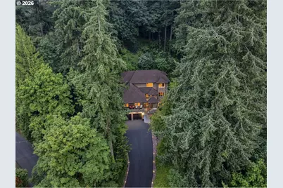 17410 Upper Cherry Ln, Lake Oswego, OR 97034 - Photo 3