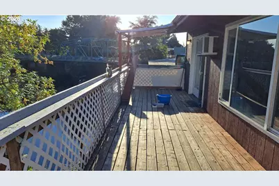 132 E Main St, Sheridan, OR 97378 - Photo 11