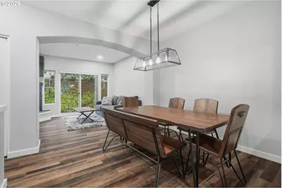 10801 SW Canterbury Ln #102, Portland, OR 97224 - Photo 7