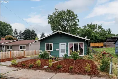 10021 SE Harold St, Portland, OR 97035 - Photo 3