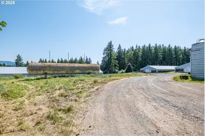 25641 S Schockley Rd, Beavercreek, OR 97004 - Photo 9