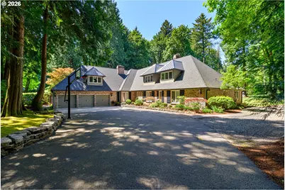 653 Victoria Pl, West Linn, OR 97068 - Photo 1
