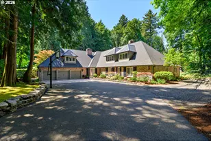 653 Victoria Pl, West Linn, OR 97068 - Photo 1