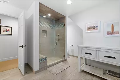 653 Victoria Pl, West Linn, OR 97068 - Photo 39