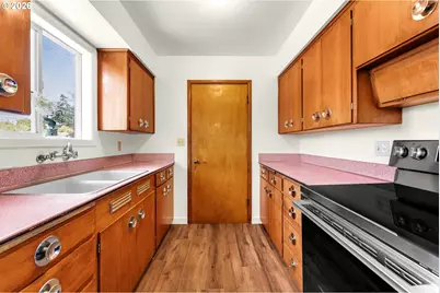 107 NE 88th Ave, Vancouver, WA 98664 - Photo 13