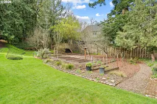 3993 Mapleton Dr, West Linn, OR 97068 - Photo 35