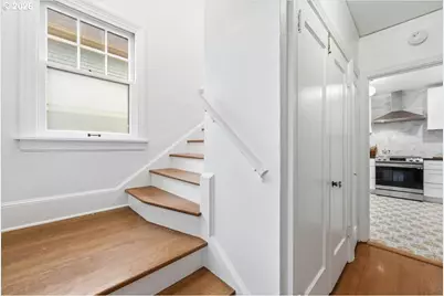2451 SE Salmon St, Portland, OR 97214 - Photo 7