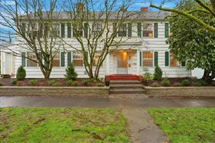 2451 SE Salmon St, Portland, OR 97214 - Photo 3