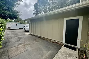 1600 Rhododendron Dr, Florence, OR 97439 - Photo 41