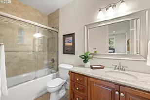 28800 SW Wildhaven Ln, Hillsboro, OR 97123 - Photo 25