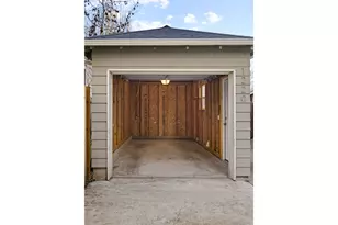 1220 SE Lambert St, Portland, OR 97202 - Photo 35