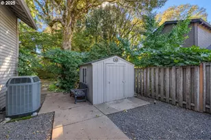 4217 Albert Cir, Lake Oswego, OR 97035 - Photo 43