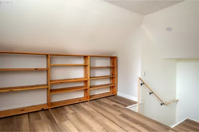 1139 NW Yamhill St, McMinnville, OR 97128 - Photo 13