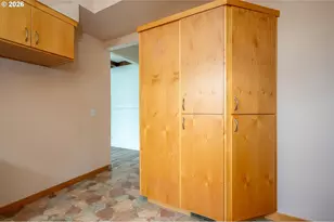 1139 NW Yamhill St, McMinnville, OR 97128 - Photo 11