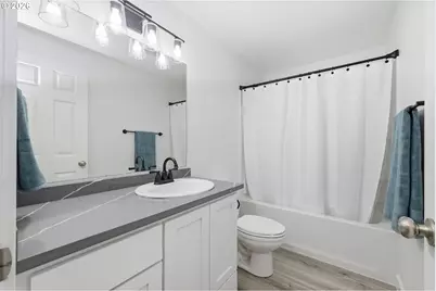 835 Bobolink Ave, Eugene, OR 97404 - Photo 13