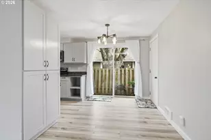 835 Bobolink Ave, Eugene, OR 97404 - Photo 9