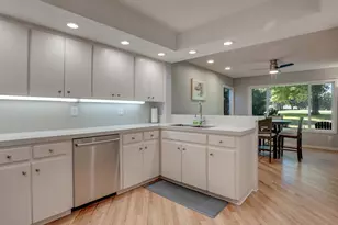 7680 SW Arbor Lake Ct, Wilsonville, OR 97070 - Photo 17