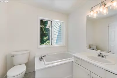 16501 NE 187th Ct, Brush Prairie, WA 98606 - Photo 17