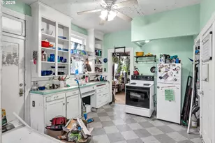 1736 SE 7th Ave, Portland, OR 97214 - Photo 17