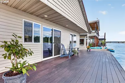 531 N Bridgeton Rd #4, Portland, OR 97217 - Photo 1