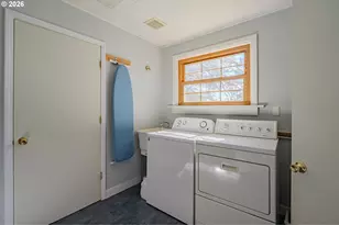 725 Aspen Ave, La Center, WA 98629 - Photo 17