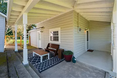 725 Aspen Ave, La Center, WA 98629 - Photo 33