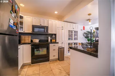 6605 W Burnside St #153, Portland, OR 97210 - Photo 13