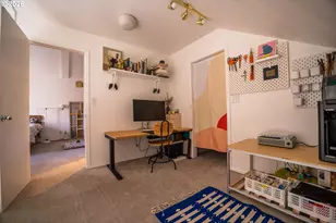 6605 W Burnside St, Portland, OR 97210 - Photo 23