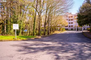 6605 W Burnside St, Portland, OR 97210 - Photo 3