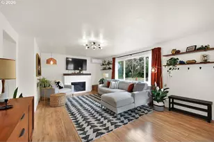 2210 Roosevelt Blvd, Eugene, OR 97402 - Photo 3