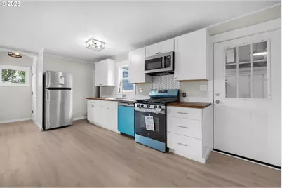 425 S Lincoln St, Seaside, OR 97138 - Photo 15