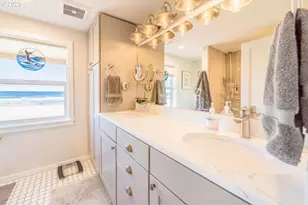 6225 NW Logan Rd, Lincoln City, OR 97367 - Photo 19