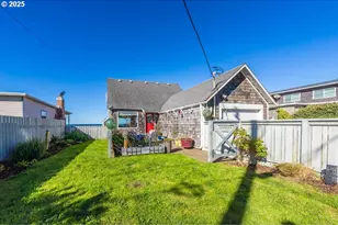 6225 NW Logan Rd, Lincoln City, OR 97367 - Photo 33